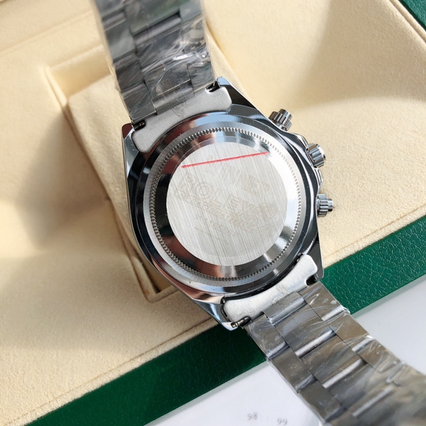 ブランド時計背面デザイン